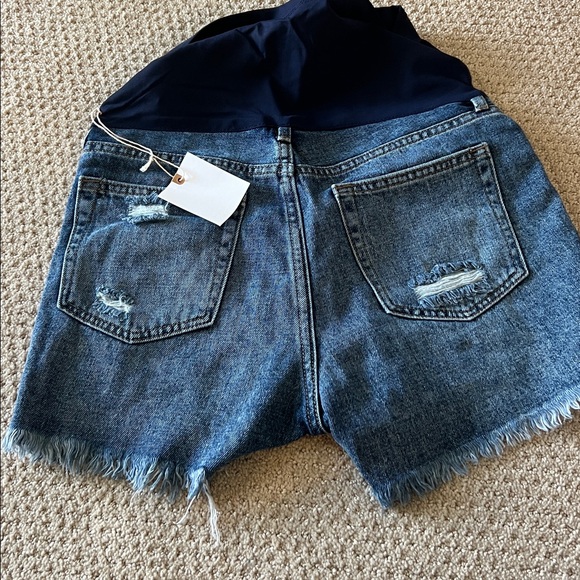 NWT Small pinkblush maternity jean shorts - Picture 3 of 3